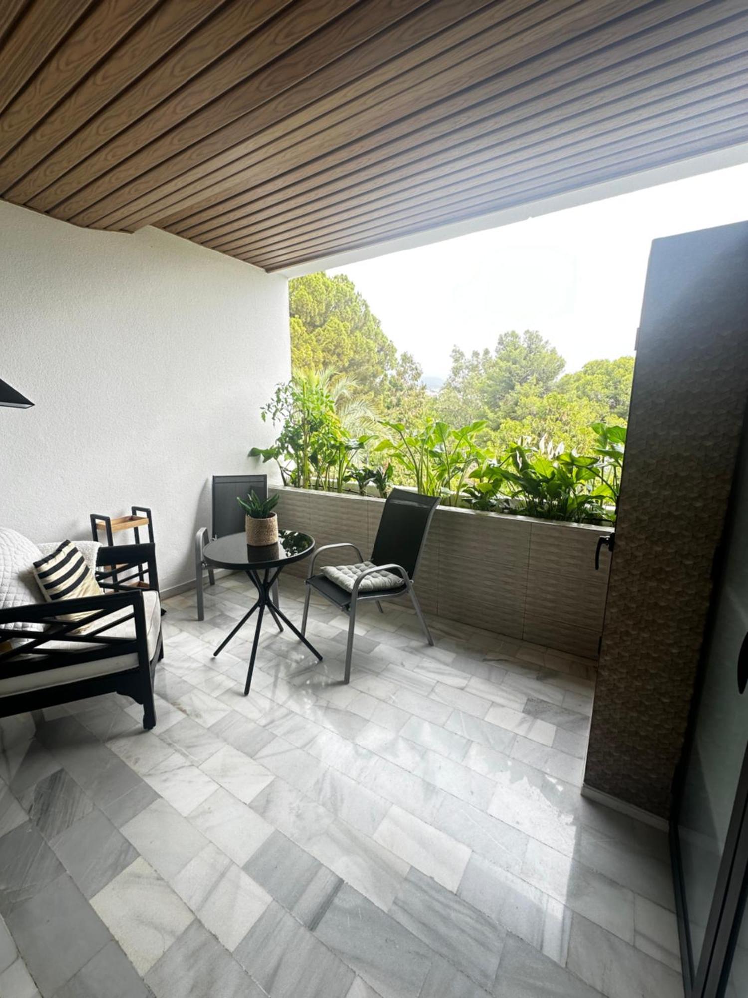 Apartment Luxurious In 5-star Del Golf